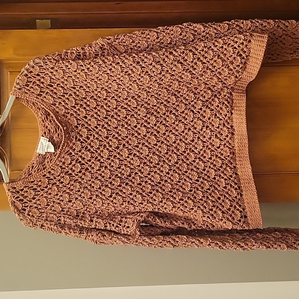 Nicole Miller Artelier crochet sweater XL